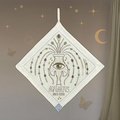 AQUARIUS JAN 20-FEB 18